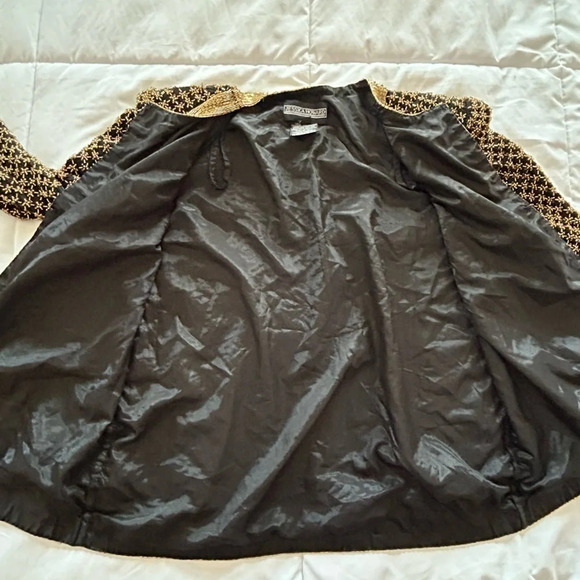 Vintage Jessica Howard Metallic Black Gold Beaded Silk Jacket Women's Medium - Picture 11 of 13